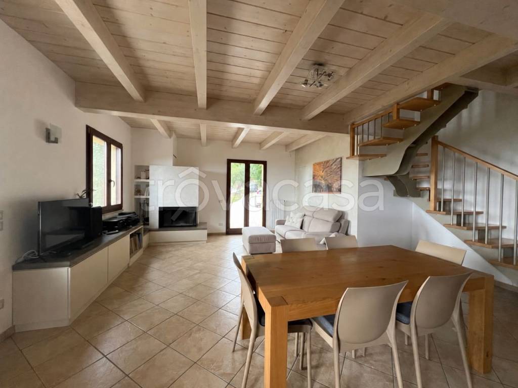 appartamento in vendita a Castelbellino
