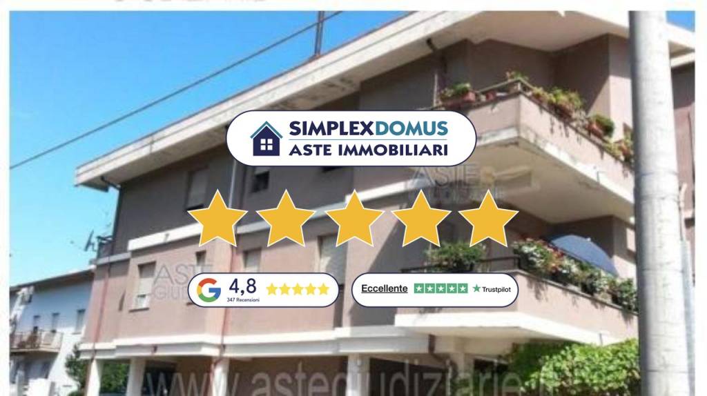 appartamento in vendita a Castelbellino in zona Stazione