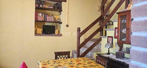 casa indipendente in vendita a Castelbellino