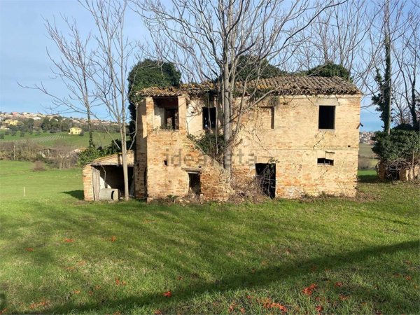 terreno agricolo in vendita a Castelfidardo