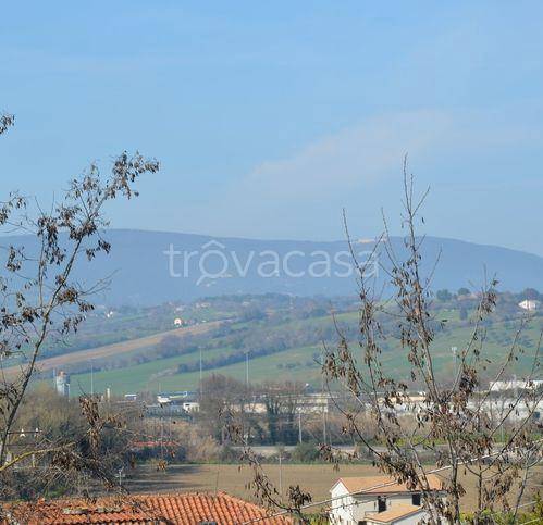 casa indipendente in vendita a Castelfidardo