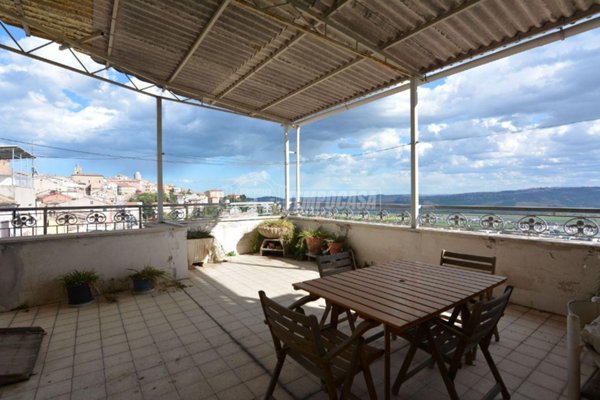 casa indipendente in vendita a Castelfidardo