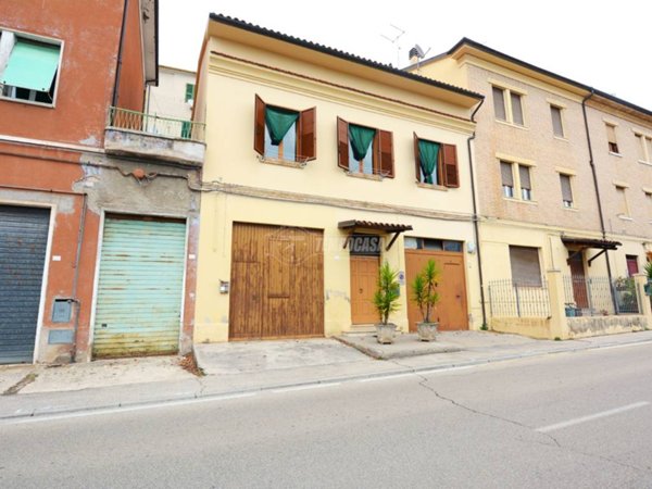 casa indipendente in vendita a Castelfidardo