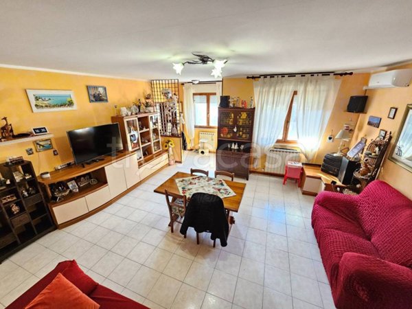 casa indipendente in vendita a Castelfidardo