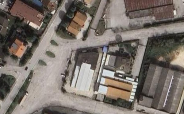 locale di sgombero in vendita a Castelfidardo