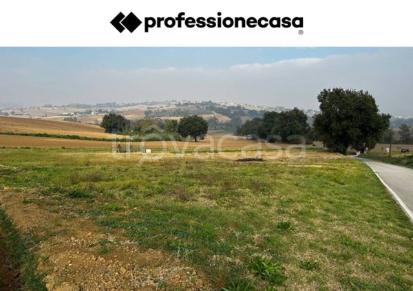 terreno agricolo in vendita a Castelfidardo in zona Sant'Agostino