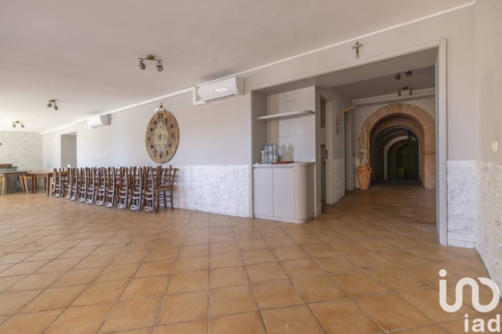 negozio in vendita a Castelfidardo