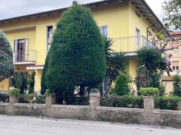 appartamento in vendita a Castelfidardo in zona Acquaviva