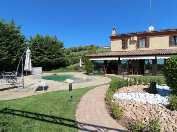 casa indipendente in vendita a Castelfidardo