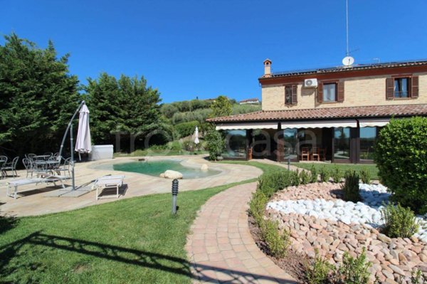 casa indipendente in vendita a Castelfidardo