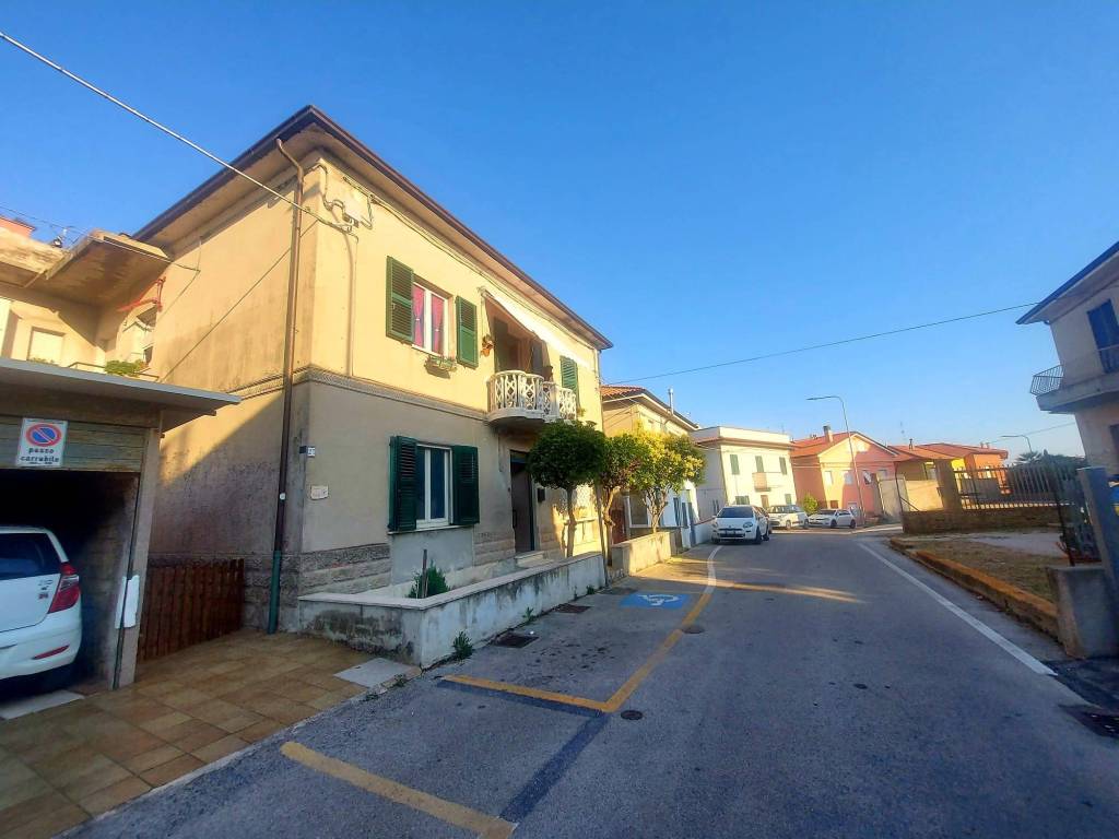 appartamento in vendita a Castelfidardo