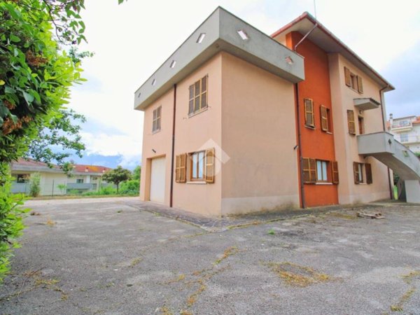 casa indipendente in vendita a Castelfidardo