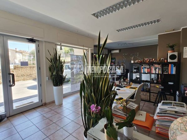 negozio in vendita a Castelfidardo