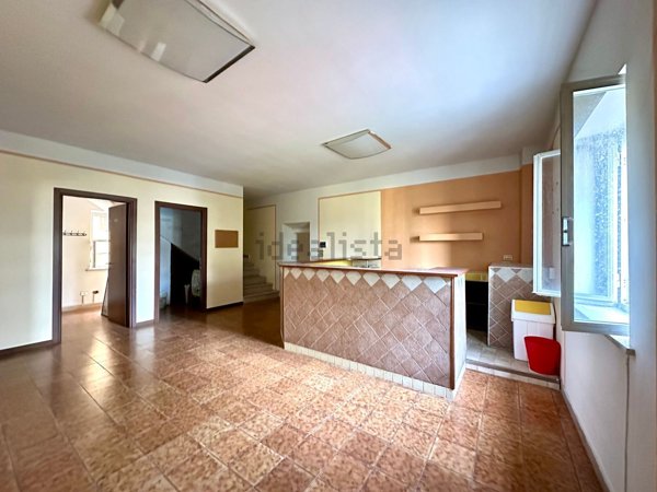 pentavano in vendita a Castelfidardo