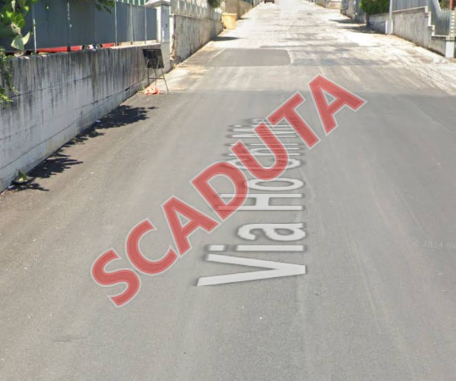 locale commerciale in vendita a Castelfidardo