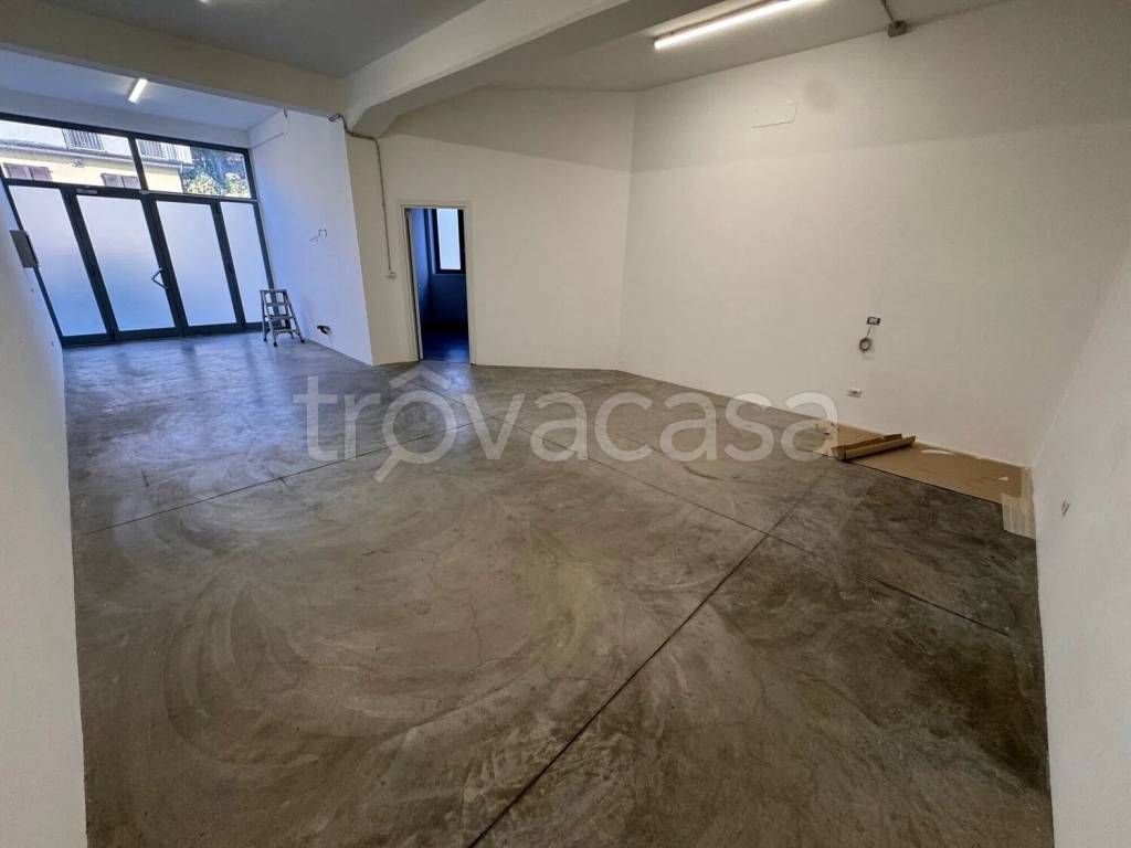 locale di sgombero in vendita a Castelfidardo in zona Sant'Agostino