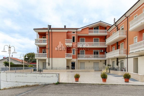 appartamento in vendita a Castelfidardo in zona Acquaviva