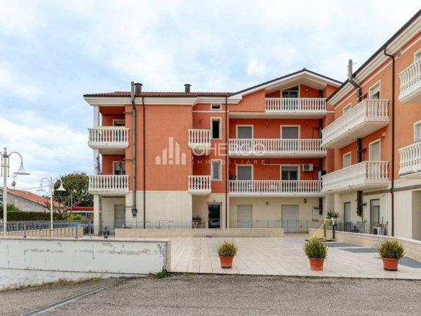appartamento in vendita a Castelfidardo in zona Acquaviva