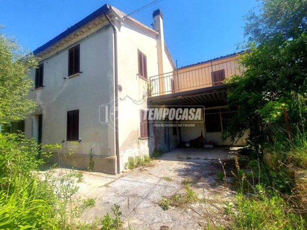 casa indipendente in vendita a Castelfidardo