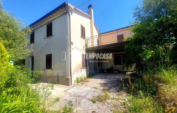 casa indipendente in vendita a Castelfidardo