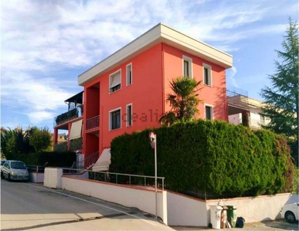 ufficio in vendita a Castelfidardo