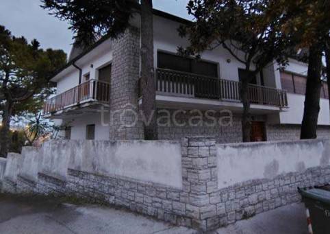 casa indipendente in vendita a Castelfidardo