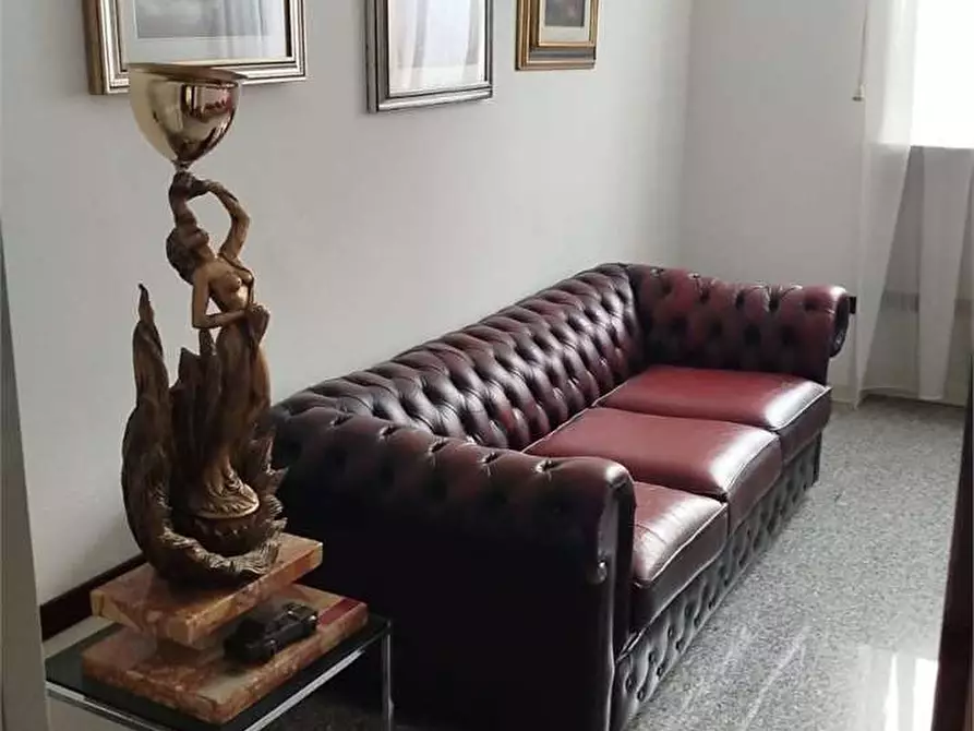 ufficio in vendita a Castelfidardo