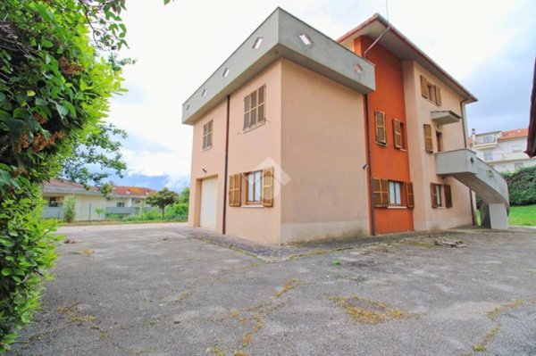 casa indipendente in vendita a Castelfidardo