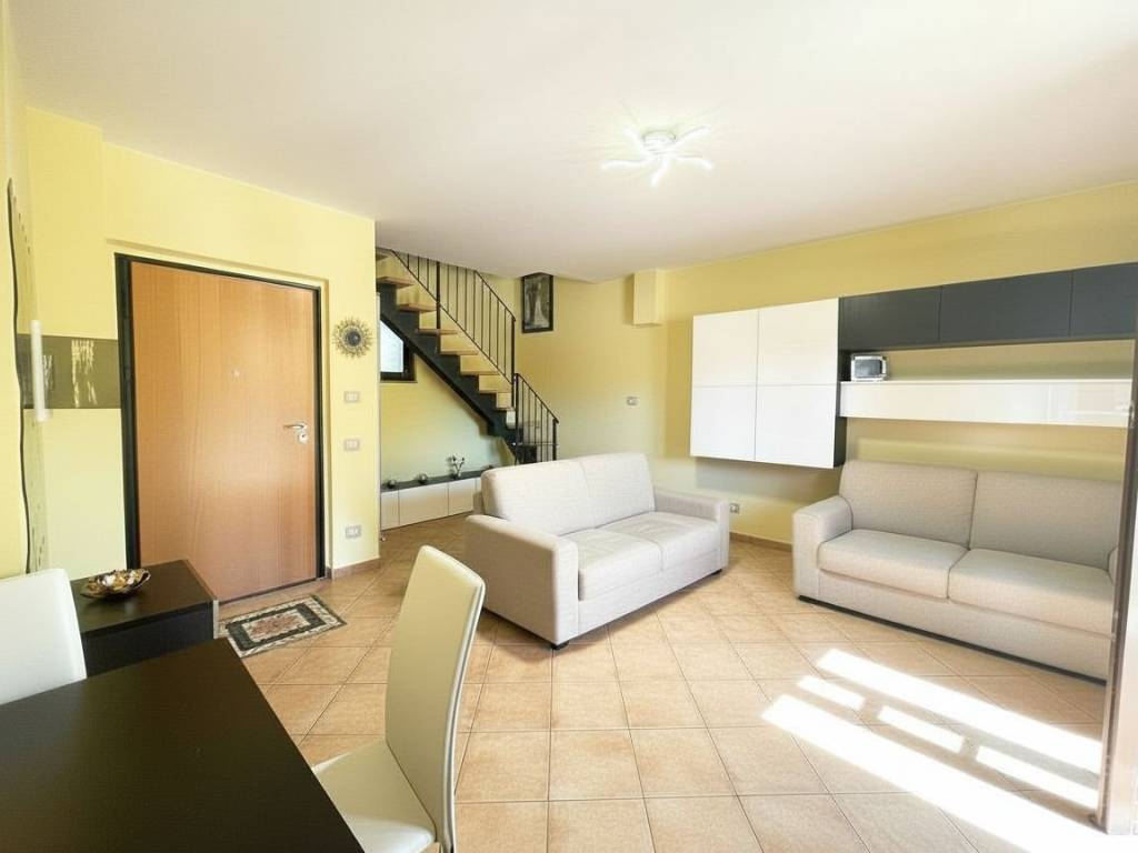 appartamento in vendita a Castelfidardo in zona Campanari