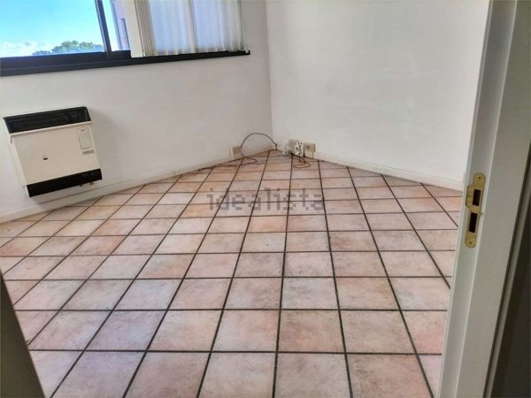 ufficio in vendita a Castelfidardo