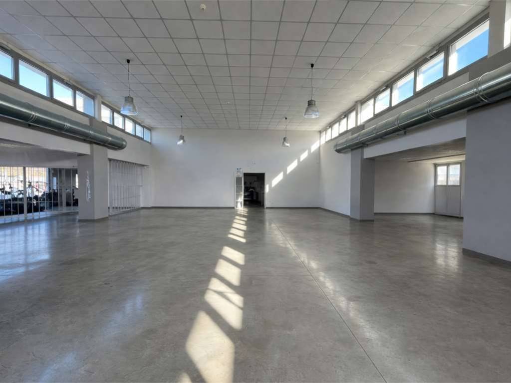 negozio in vendita a Castelfidardo