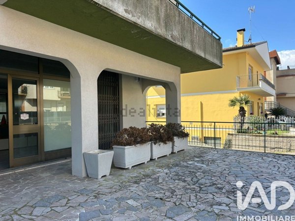 locale commerciale in vendita a Castelfidardo