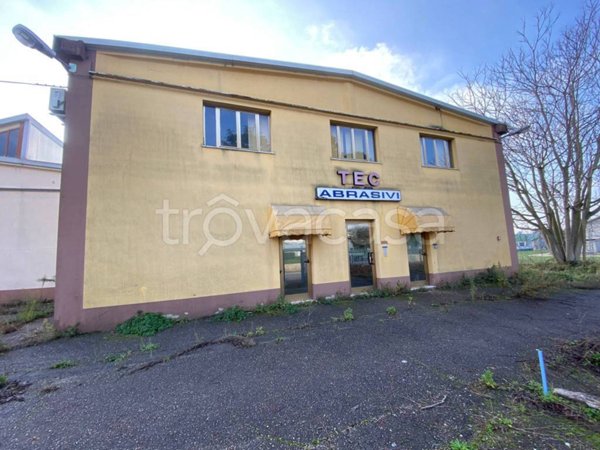 locale commerciale in vendita a Castelfidardo