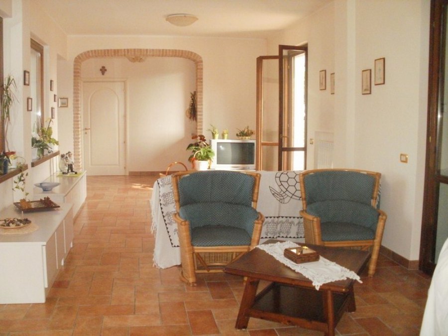 casa indipendente in vendita a Castelfidardo in zona Acquaviva
