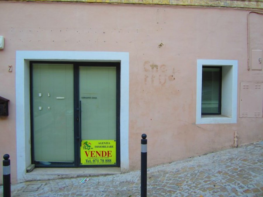 appartamento in vendita a Castelfidardo in zona Acquaviva