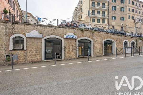 ufficio in vendita a Castelfidardo