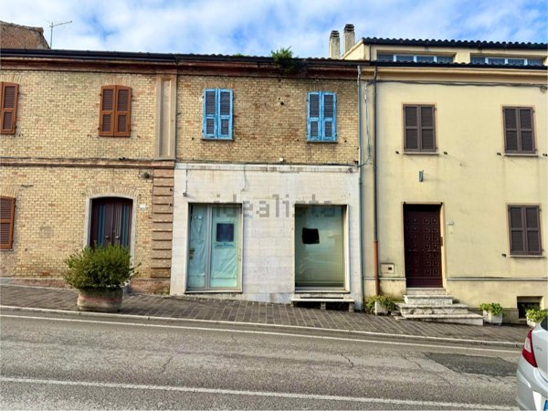 appartamento in vendita a Castelfidardo in zona Acquaviva