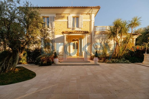 casa indipendente in vendita a Castelfidardo
