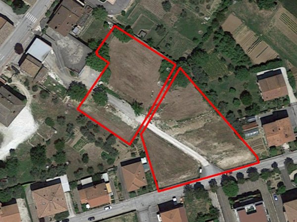 terreno edificabile in vendita a Castelleone di Suasa