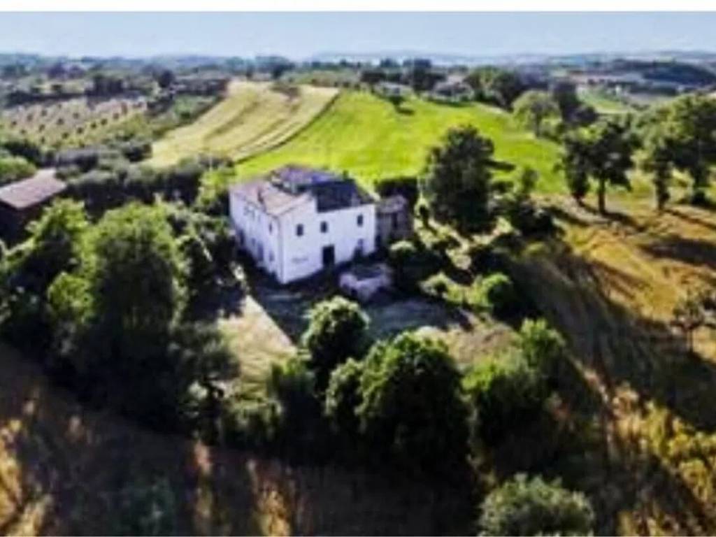 casa indipendente in vendita a Castelleone di Suasa in zona Case Nuove