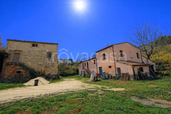 casa indipendente in vendita a Castelplanio in zona Borgo Loreto