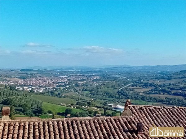 casa indipendente in vendita a Castelplanio