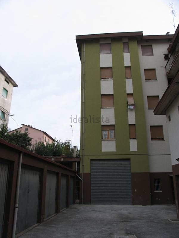 locale di sgombero in vendita a Castelplanio