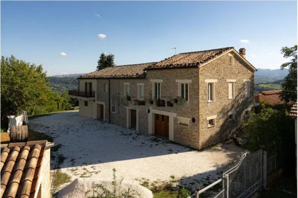 appartamento in vendita a Castelplanio