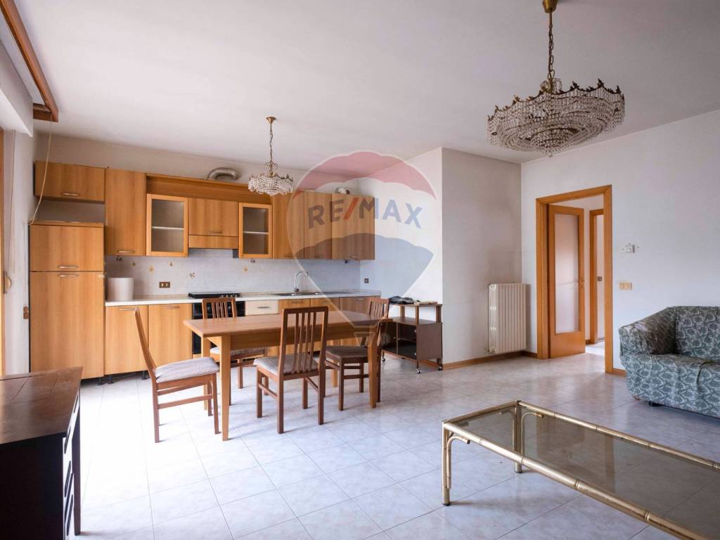 appartamento in vendita a Castelplanio in zona Macine