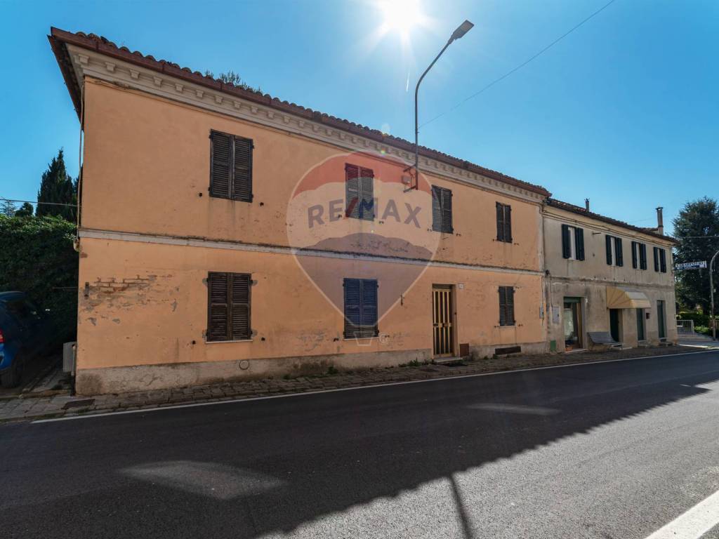 casa indipendente in vendita a Castelplanio