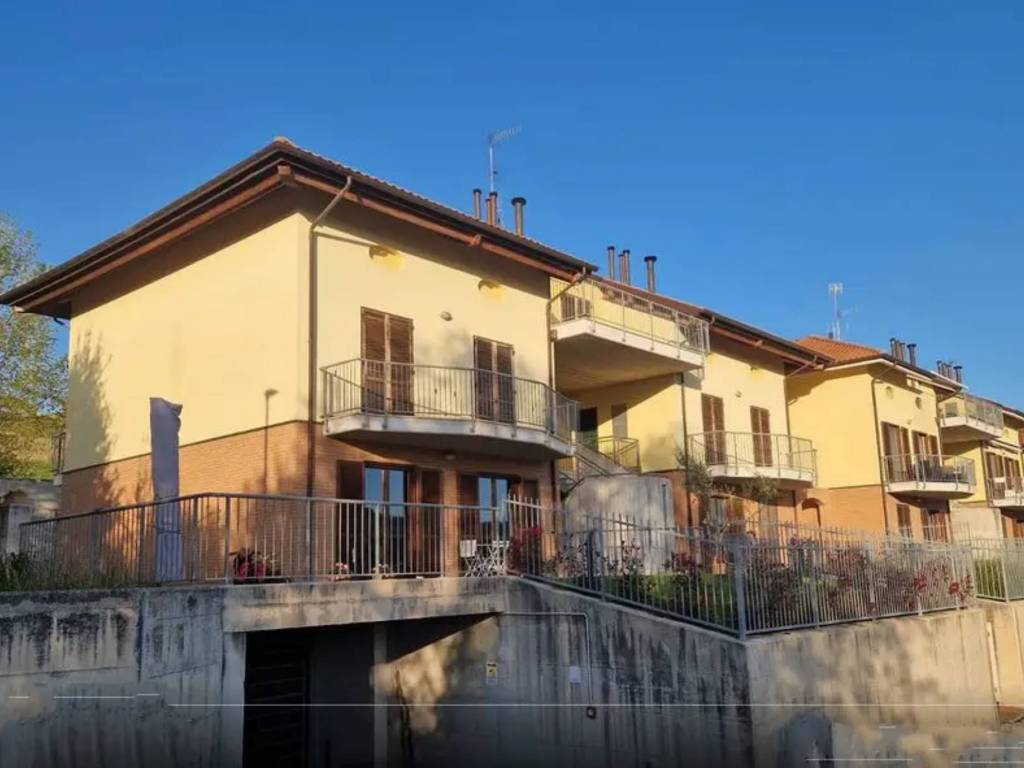 appartamento in vendita a Castelplanio in zona Pozzetto