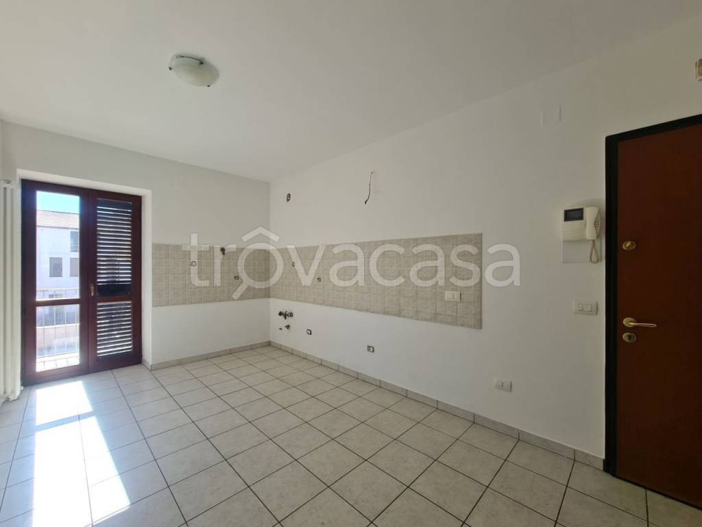 appartamento in vendita a Castelplanio in zona Macine