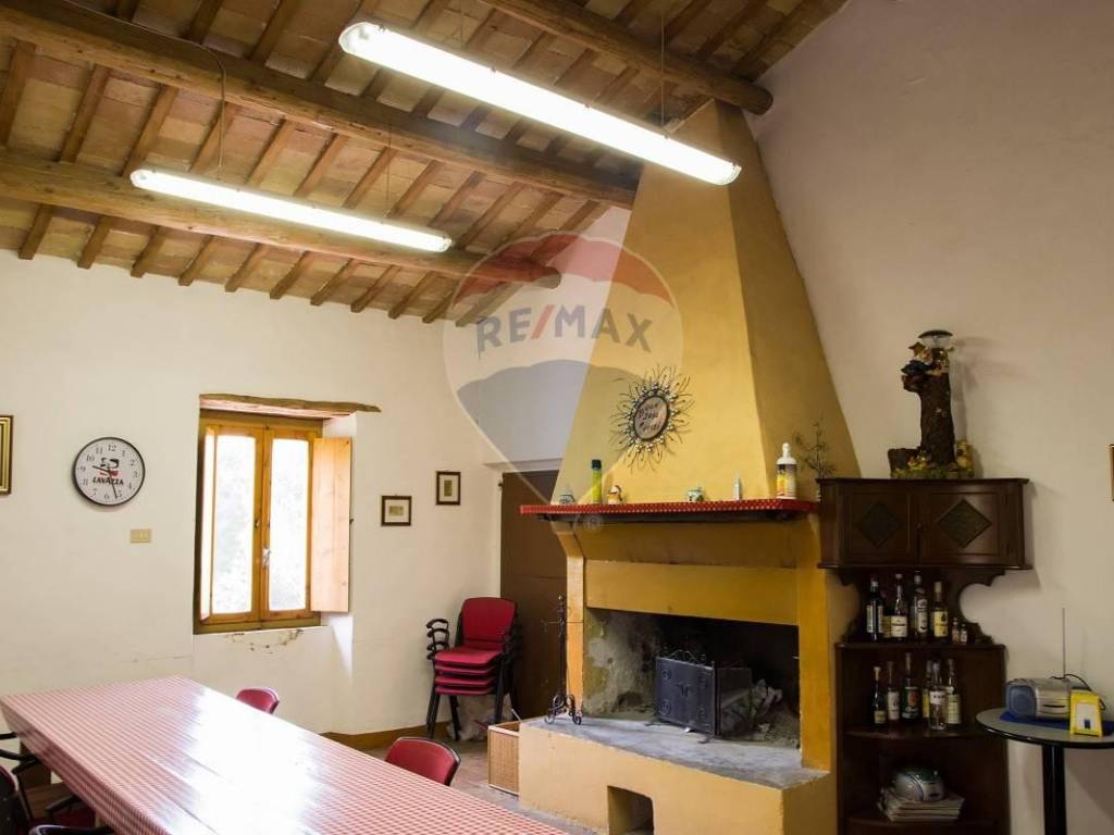 appartamento in vendita a Castelplanio in zona Pozzetto