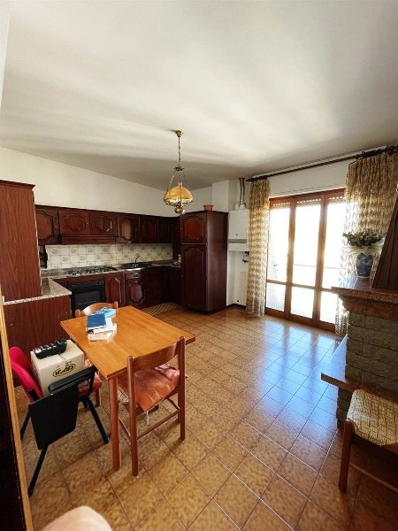 appartamento in vendita a Castelplanio in zona Macine
